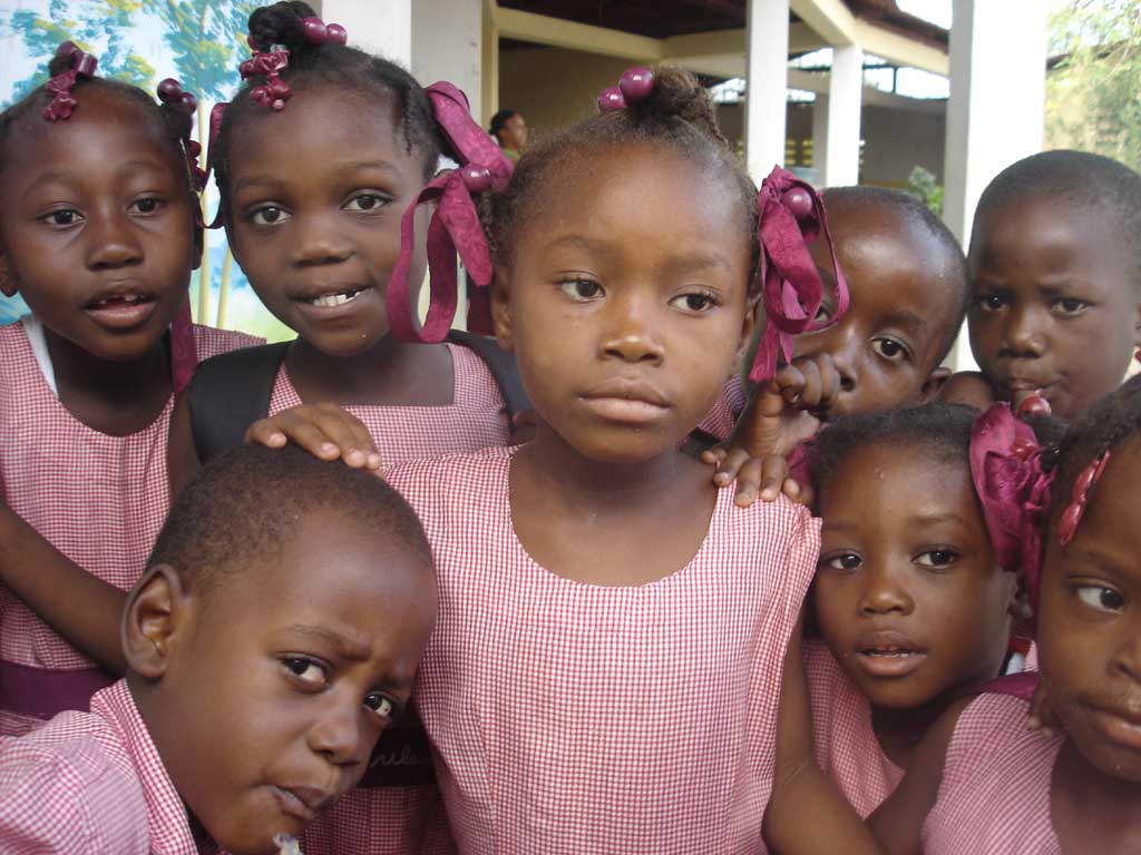 Enfants de l'école de Cité Soleil en Haïti