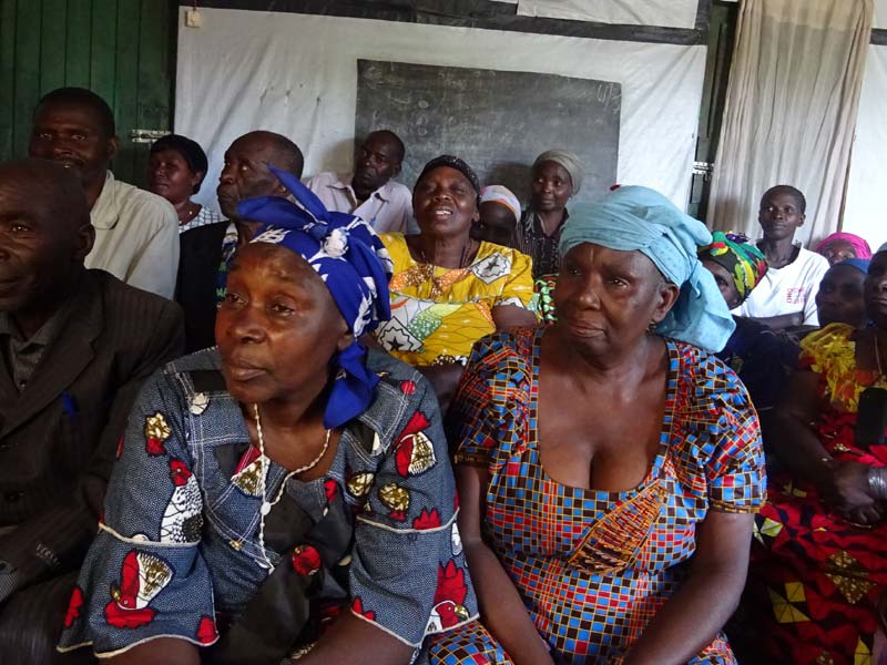 Réunion de l'association de parents des apprentis menuisiers à Goma Kikundi Bora