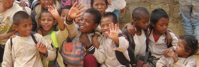 Petit coucou des enfants du Centre Akany Aina à Madagascar