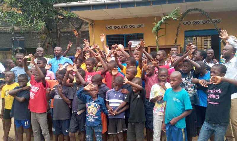 Enfants des rues de Kinshasa confinés Covid-19 au Centre Ndako Ya Biso