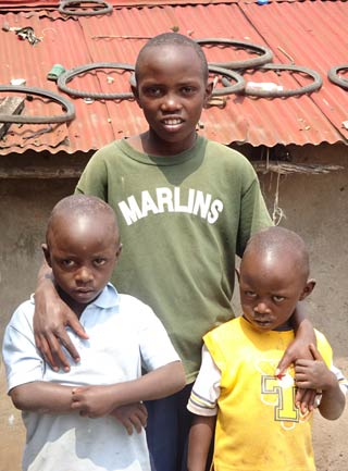 Fratrie d'orphelins d'Afrique, Gisenyi au Rwanda