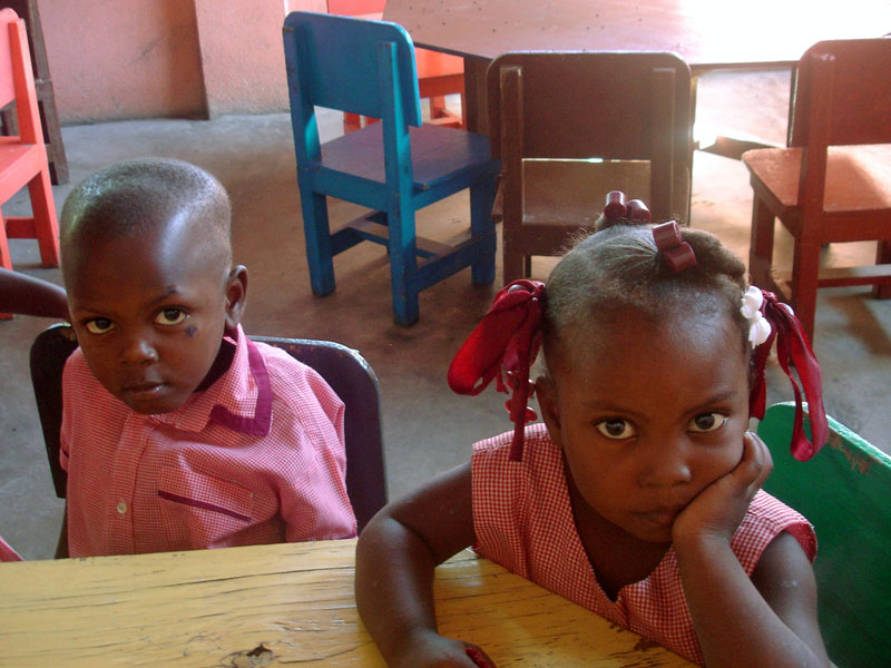 Enfants du préscolaire de l'école St Alphonse en Haïti