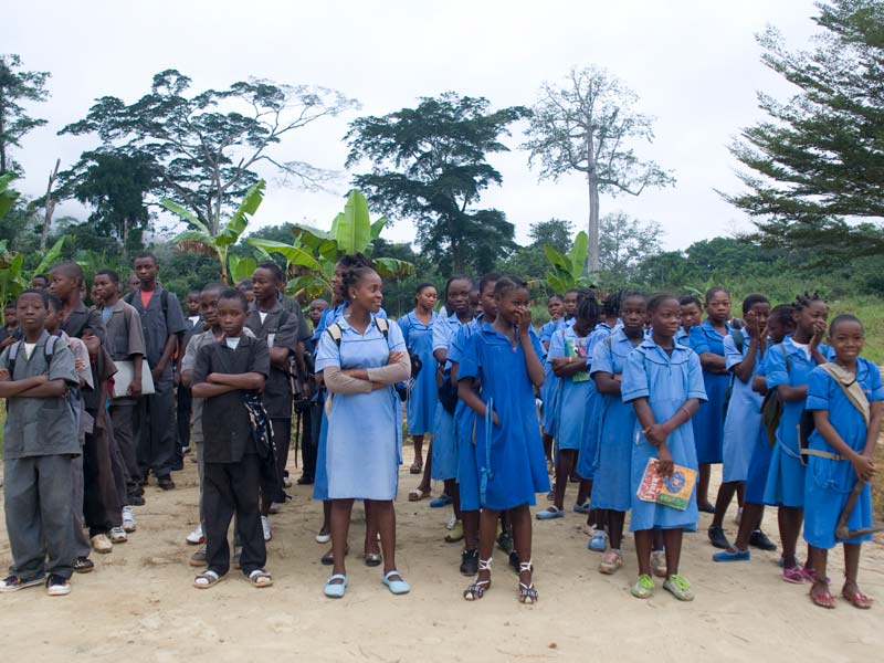 Elèves du lycée de Bipindi au Cameroun