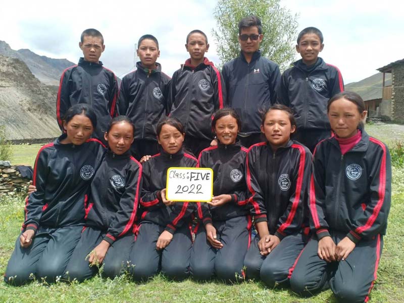 La classe 5 de l'école de Ting Kyu au Népal