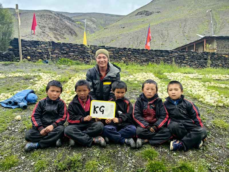 La classe KinderGarten de l'école de Ting Kyu au Népal