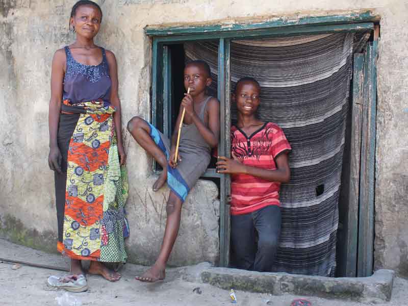 Enfants des rues de Kinshasa réunifiés en famille