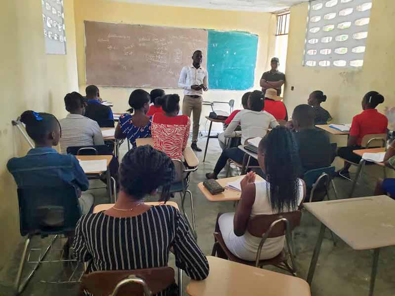 Formation des enseignants de l'école Saint Alphonse de Cité Soleil